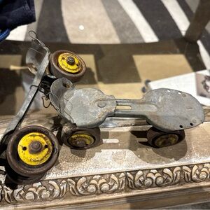 Vintage Metal skates with Yellow Wheels